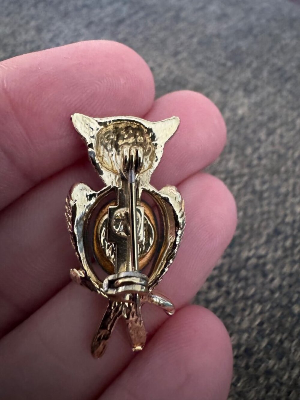 Vintage Gold-Tone Owl Brooch Blue Rhinestone Glass Retro Costume Jewelry Pin - Picture 3 of 5